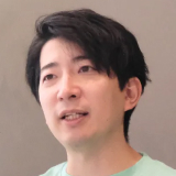 新井　俊樹氏の写真