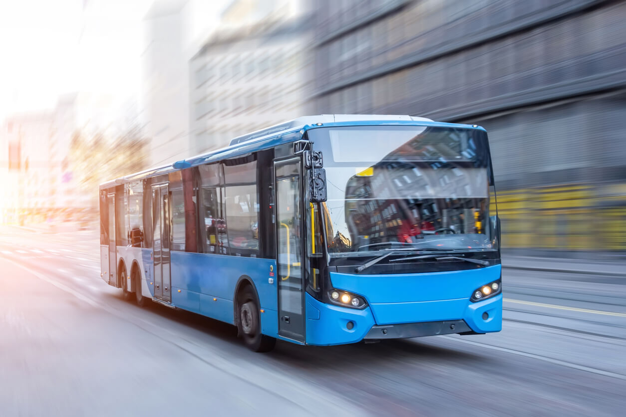 バスの運転手に向いている人・向いていない人の特徴を解説