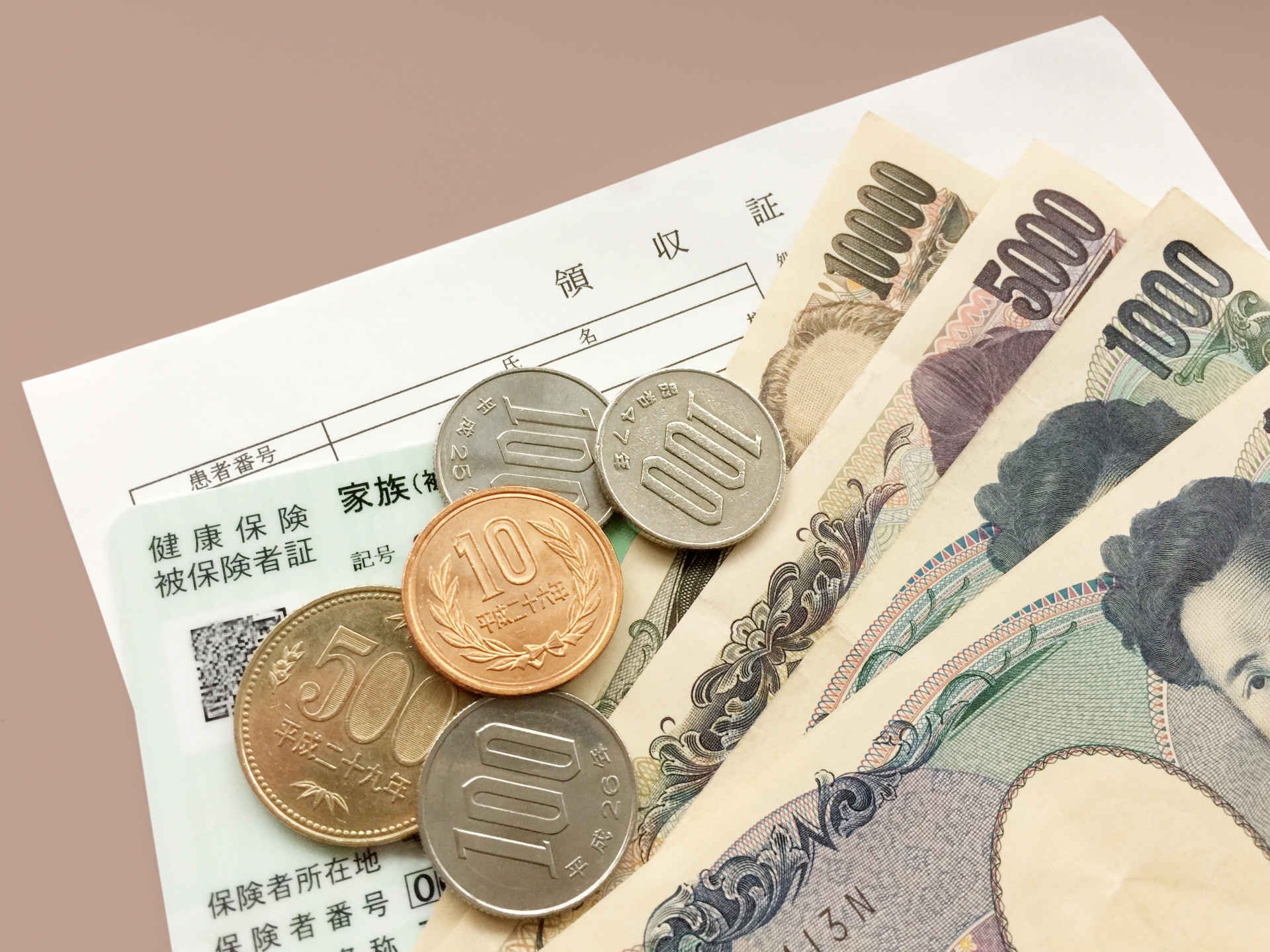 軽貨物ドライバーが加入する国民健康保険とその注意点とは