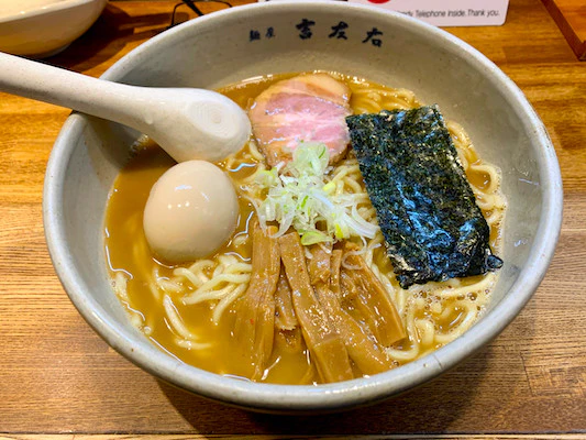 【2025年版】ここだけは押さえたい!門前仲町・木場・東陽町駅周辺の人気ラーメン店10選 - サムネイル