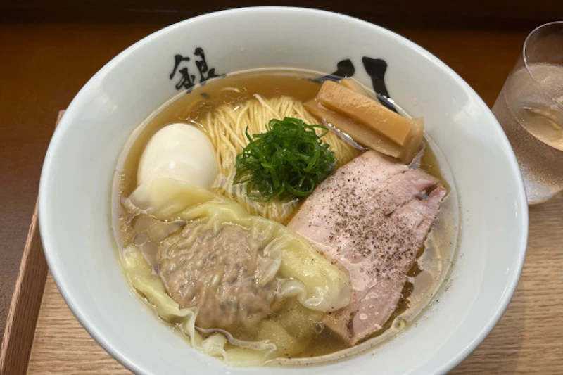 【2024年版】ここだけは押さえておきたい｜銀座で人気のラーメン店10選 - サムネイル