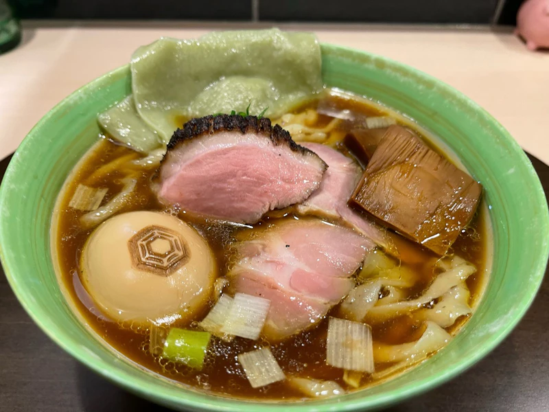 【2025年版】ここだけは押さえたい!仙川・調布エリアの人気ラーメン店10選まとめ - サムネイル