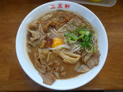 【2023年版】濃厚スープを味わいつくす！徳島ラーメンが味わえる人気ラーメン店10選 - サムネイル