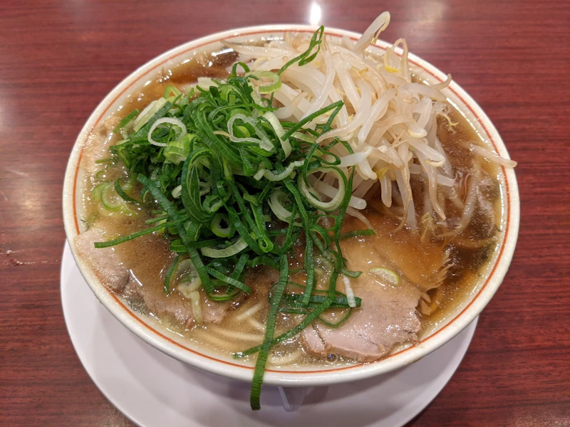 【2025年版】ここだけは絶対に訪問しておきたい!京都の人気ラーメン店10選 - サムネイル