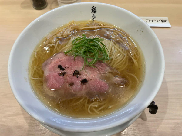 【2025年版】個性的なラーメン店が軒を連ねる!自由が丘で人気のラーメン店10選 - サムネイル