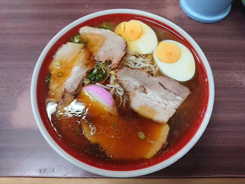 【2025年版】老舗から新店まで多数のお店が軒を連ねる!岡山で人気のラーメン店10選 - サムネイル