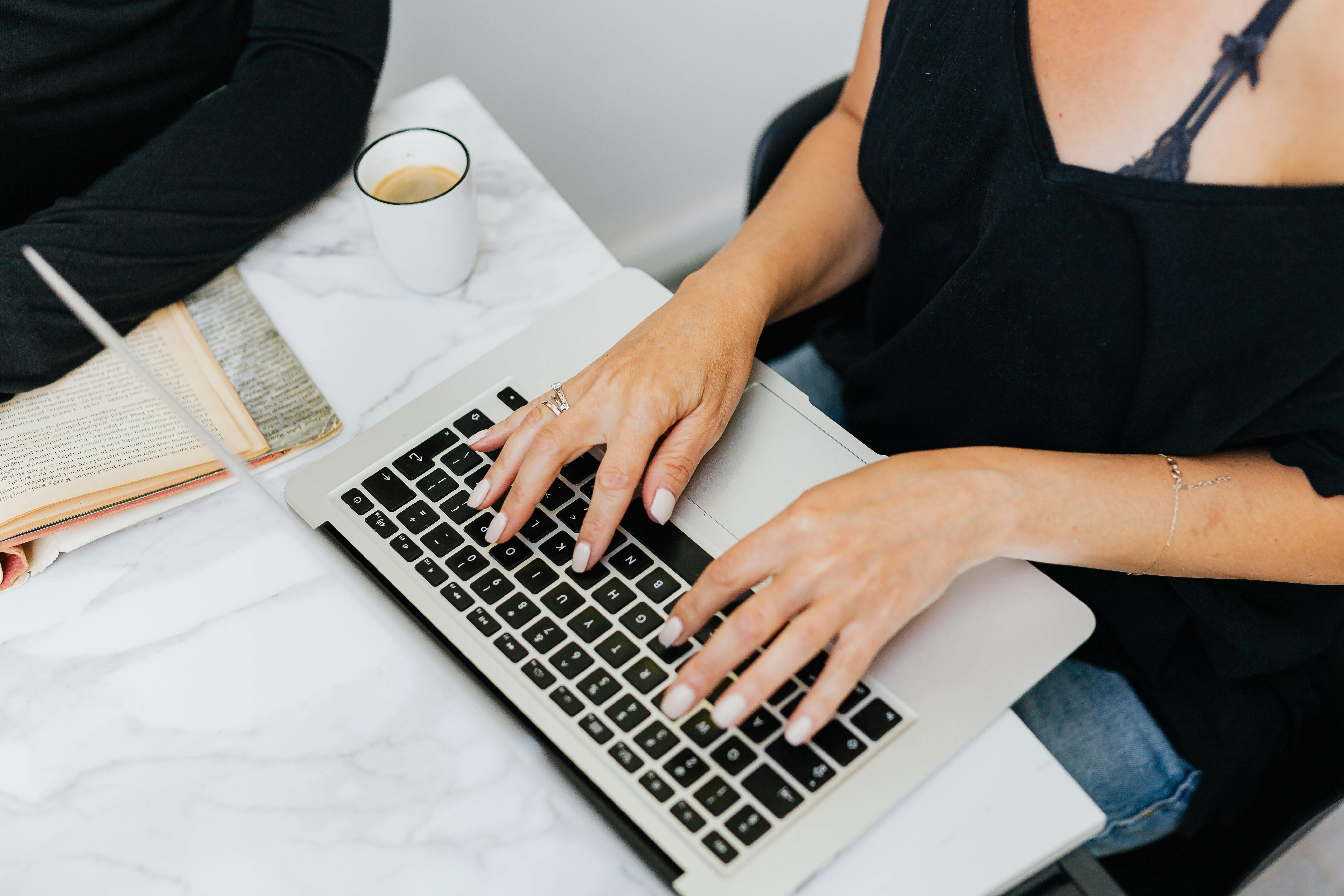 Is it Possible to Earn Money Online? Honest Beginner's Guide