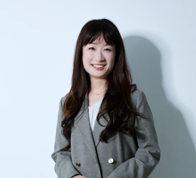 石原 沙代子 氏