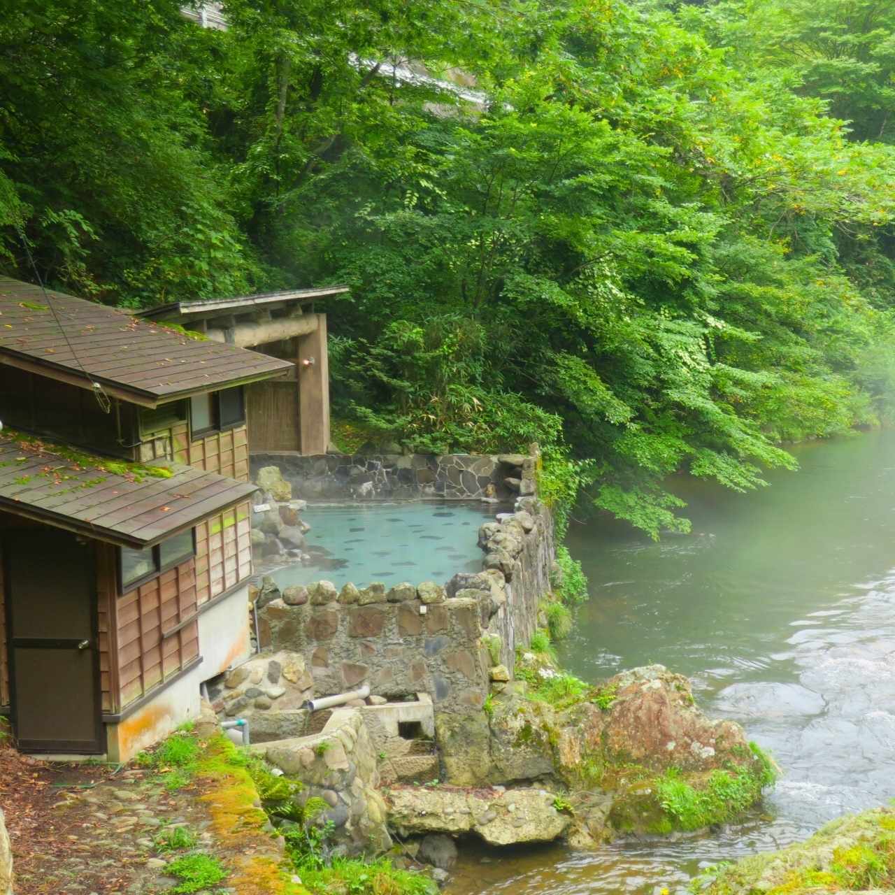 宮沢賢治ゆかりの名湯群