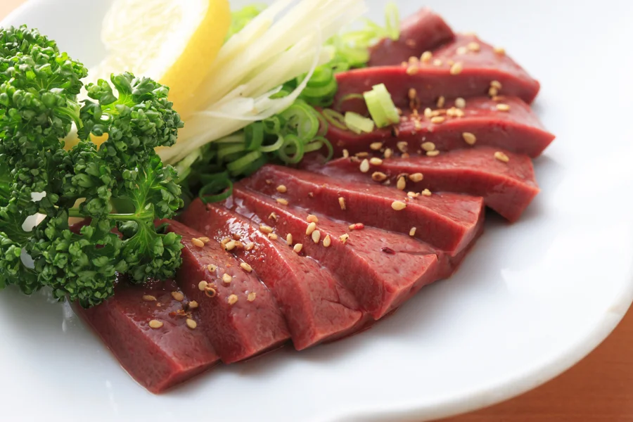 鉄分や鉄分の吸収を助けるビタミンなどを摂取しましょう