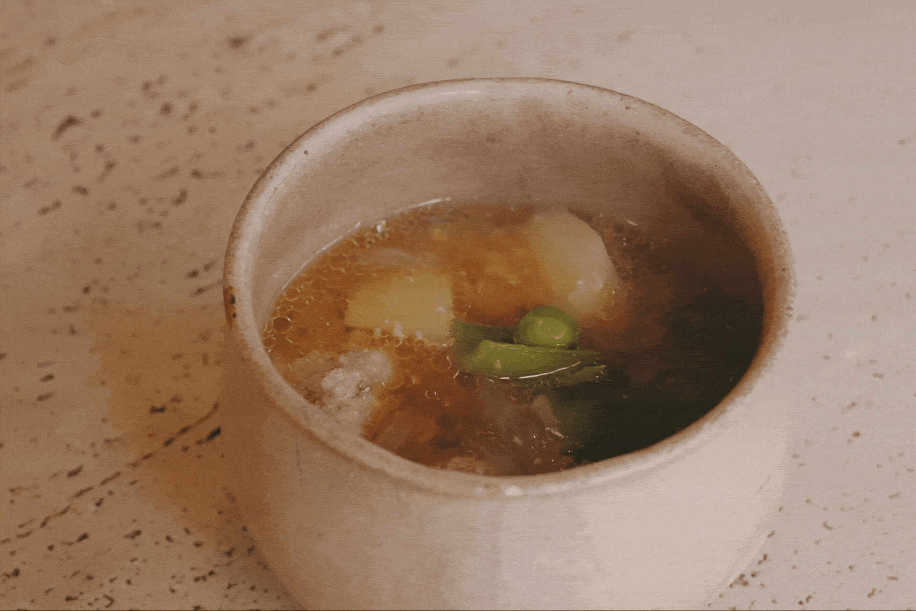 recipe09.初夏野菜たっぷりのギー豚汁 ｜新玉ねぎの甘い出汁、ごろっと肉団子、仕上げにギーを溶かして”良質な油”を美味しくいただく