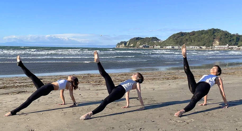 ビーチでピラティス