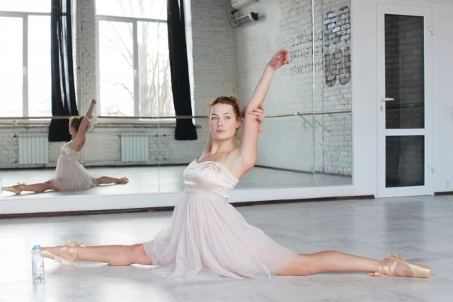 肩甲骨はがしで頭痛が改善する?