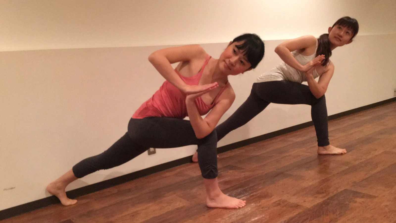 花粉症に効くヨガの呼吸法とは?