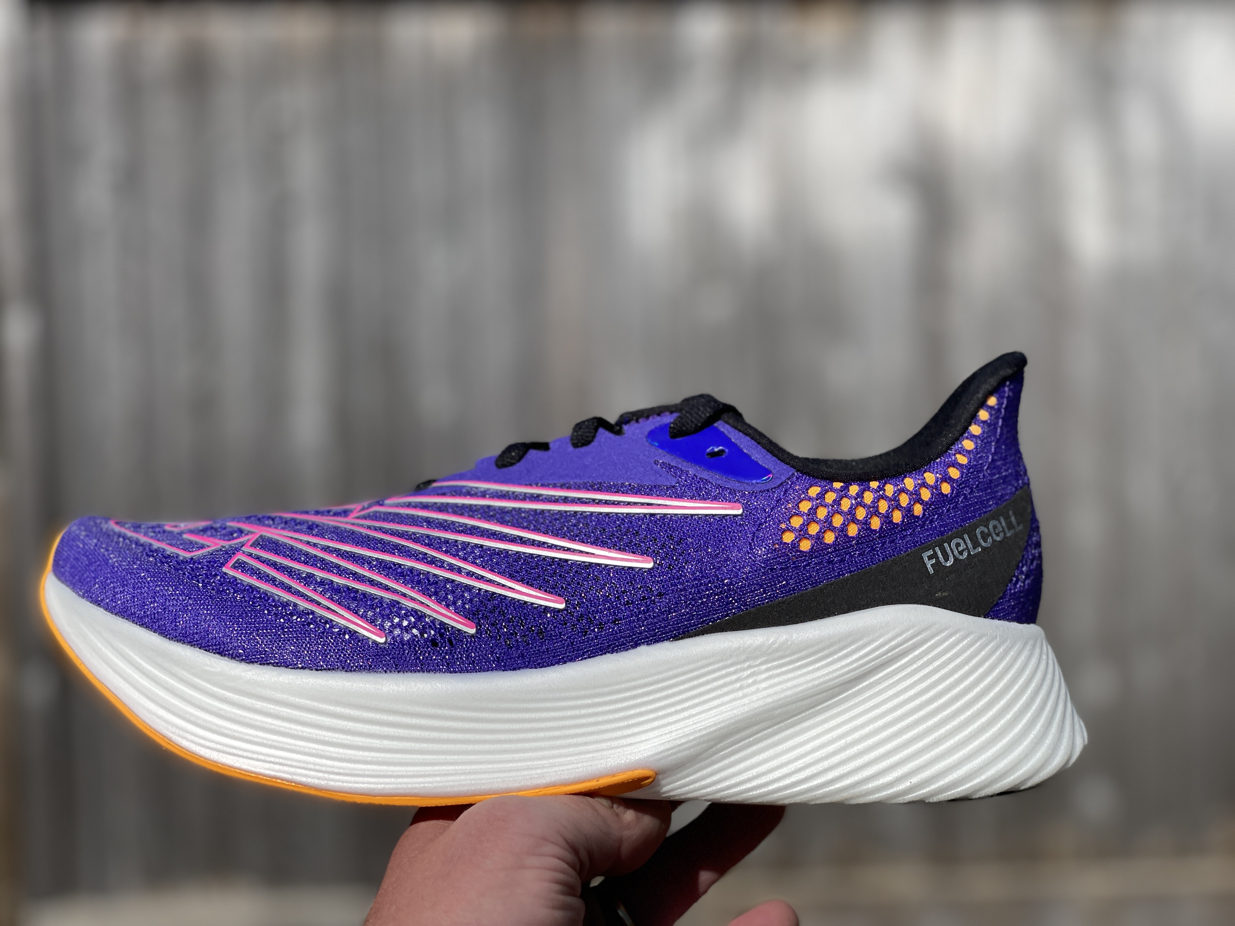 New Balance FuelCell RC ELITE v2 新品