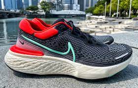 NIKE ズームXインヴィンシブル ランのレビュー | Runshoe(ランシュー)