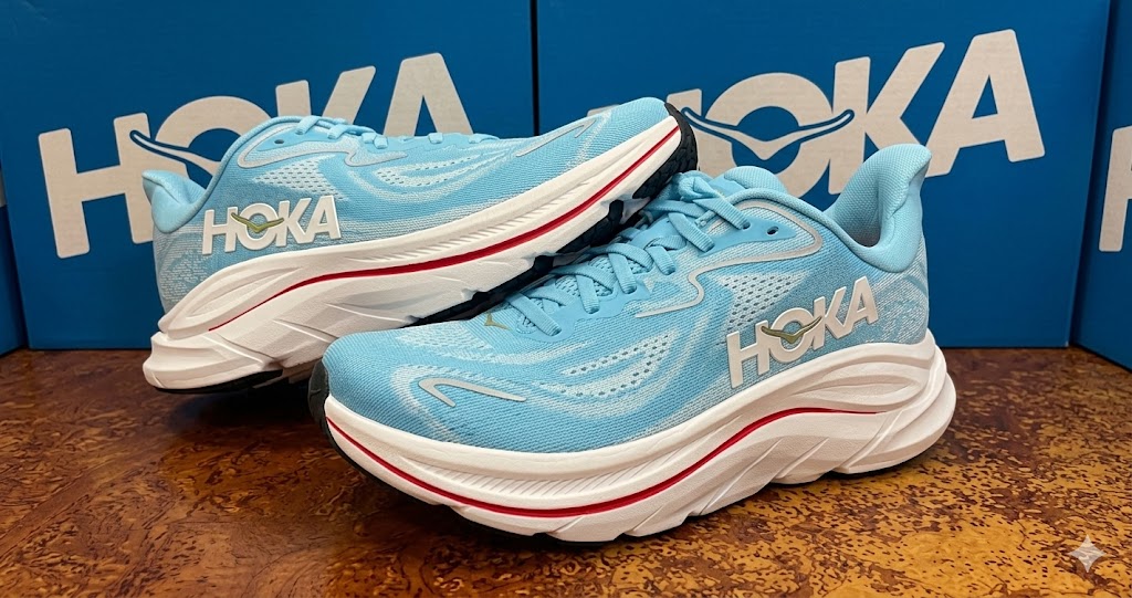 HOKA(ホカ)の人気モデル5選!クリフトンとボンダイどっちが買い?厚底の元祖を解説