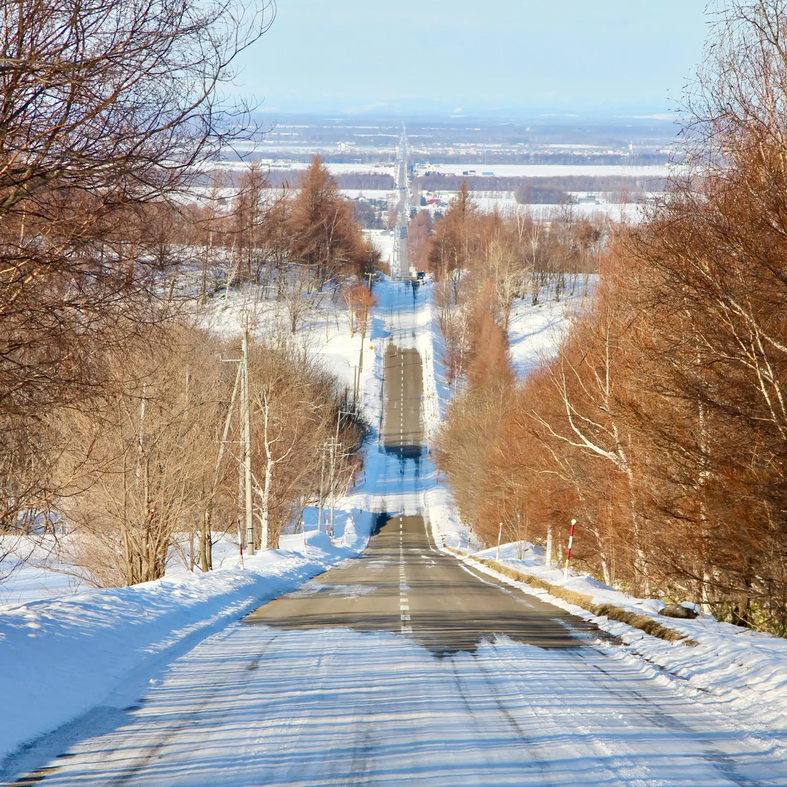 景勝地 天に続く道｜知床斜里町観光協会