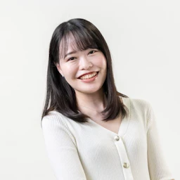 安達 真実