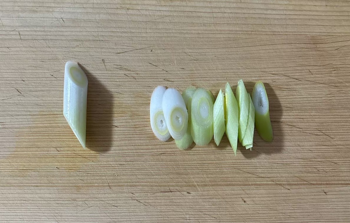 長葱の下ごしらえ