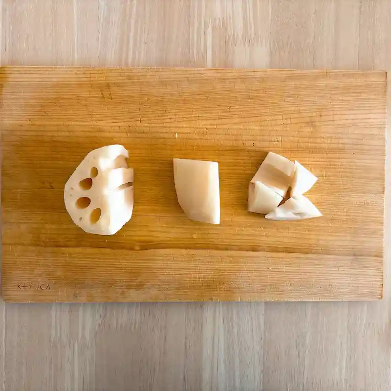 下ごしらえ（れんこん）