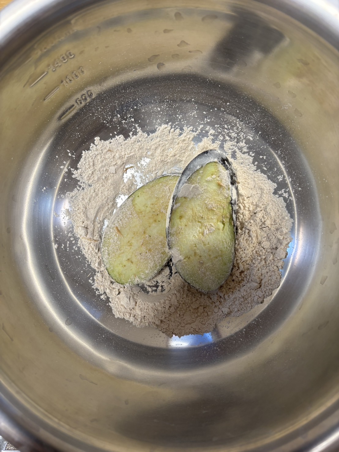 下ごしらえ（ナス）