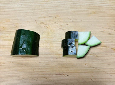 下ごしらえ(ズッキーニ)