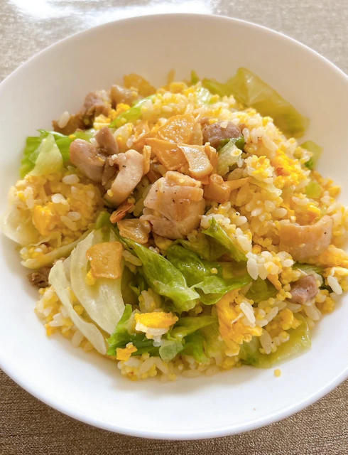 シャキシャキレタスの鶏肉チャーハン