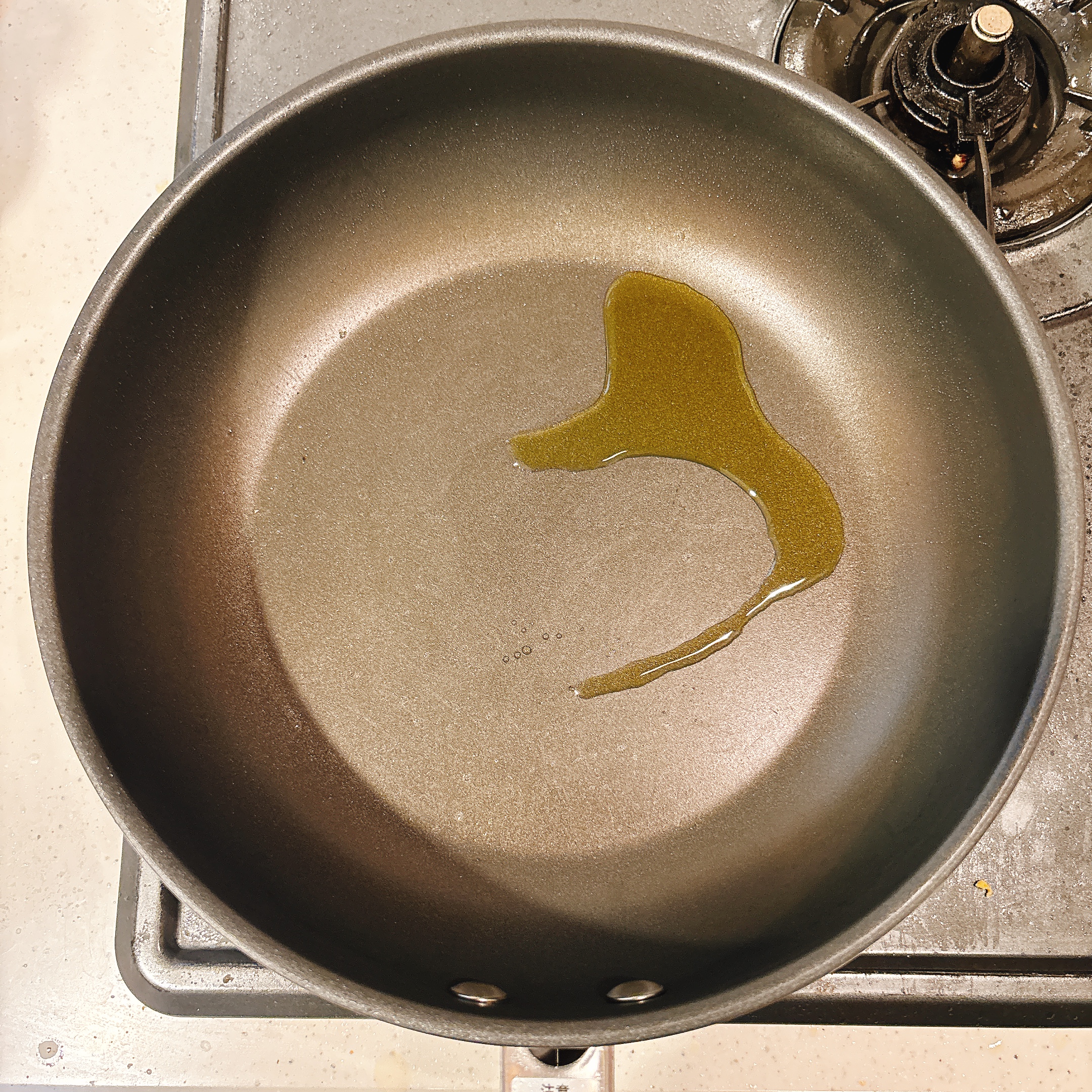 調理（油を引く）