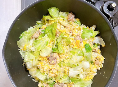 レタスを加える