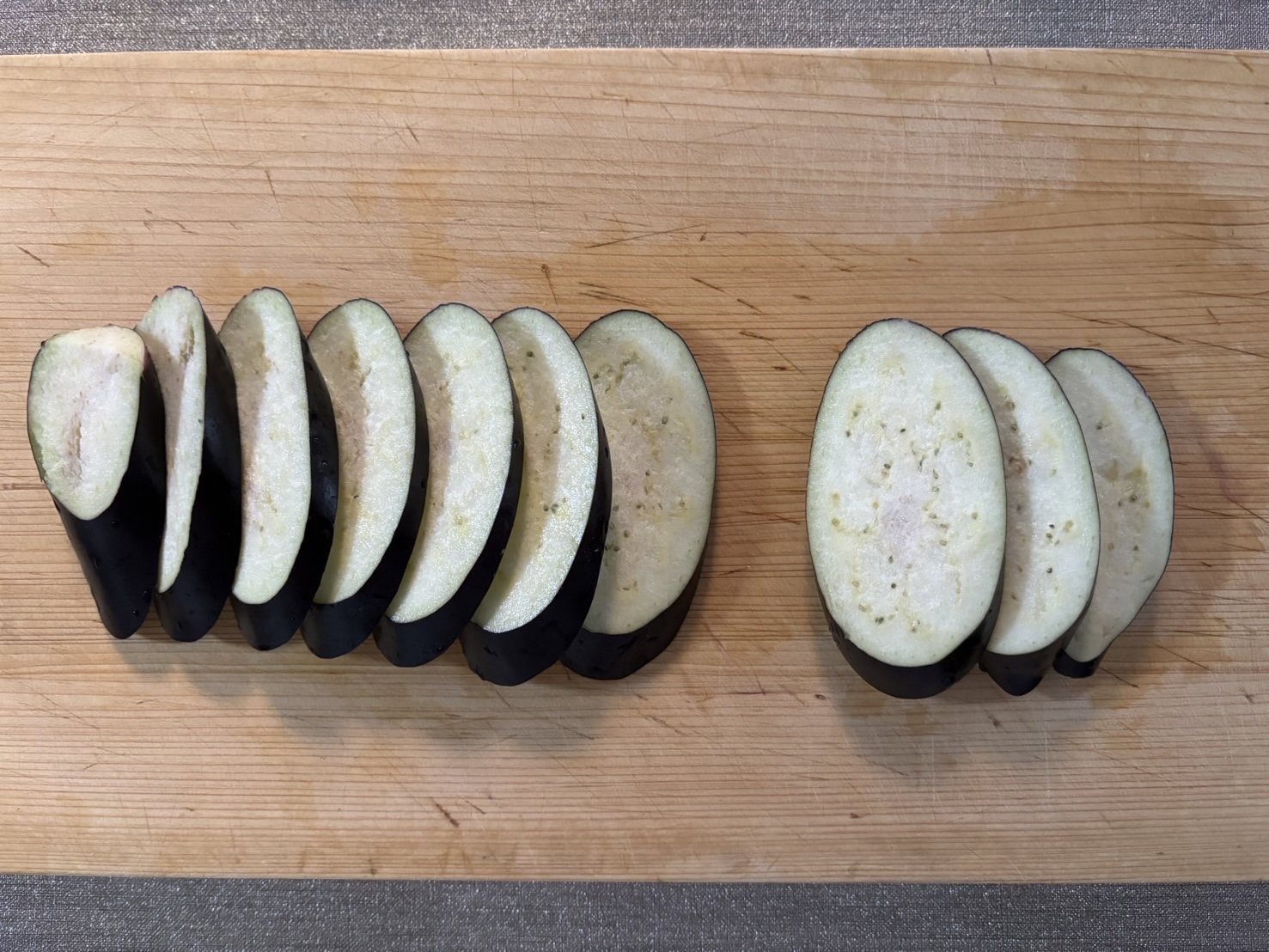 下ごしらえ（ナス）