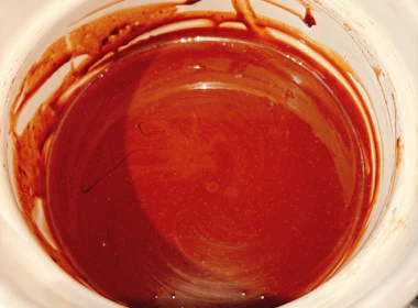 下ごしらえ(チョコレートを流し込む)