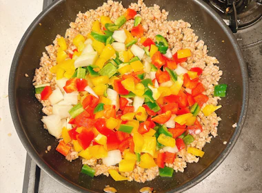 調理(野菜を炒める)