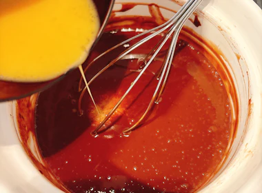 下ごしらえ(卵を入れる)