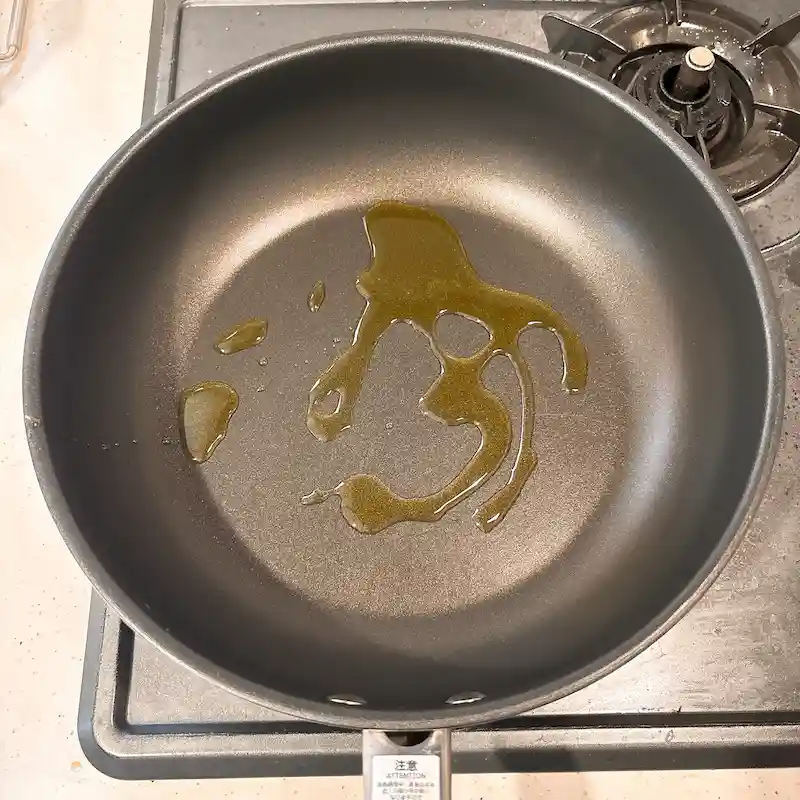 調理（油をいれる）