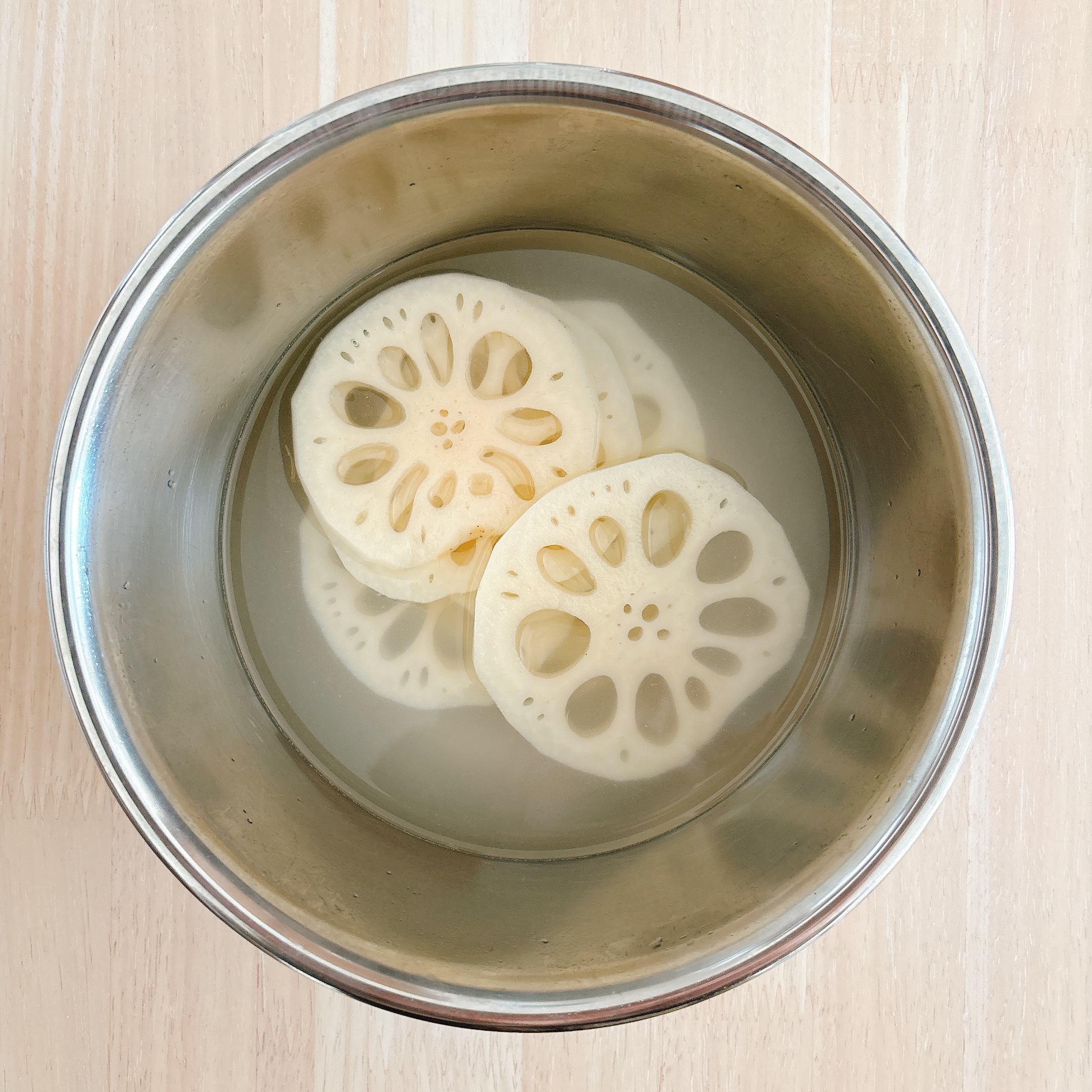 任意：下ごしらえ（酢水につける）