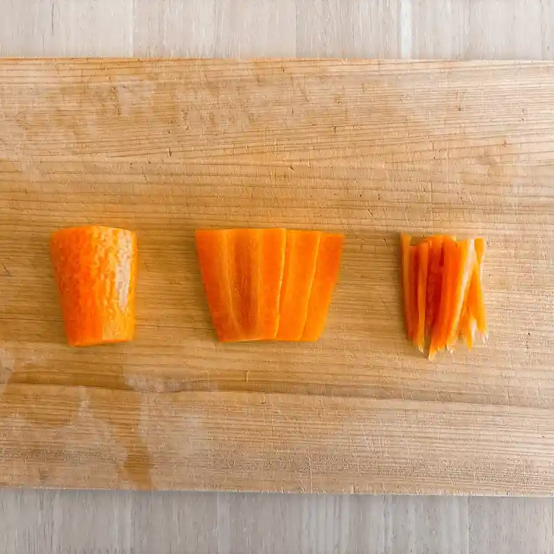 下ごしらえ（にんじん）