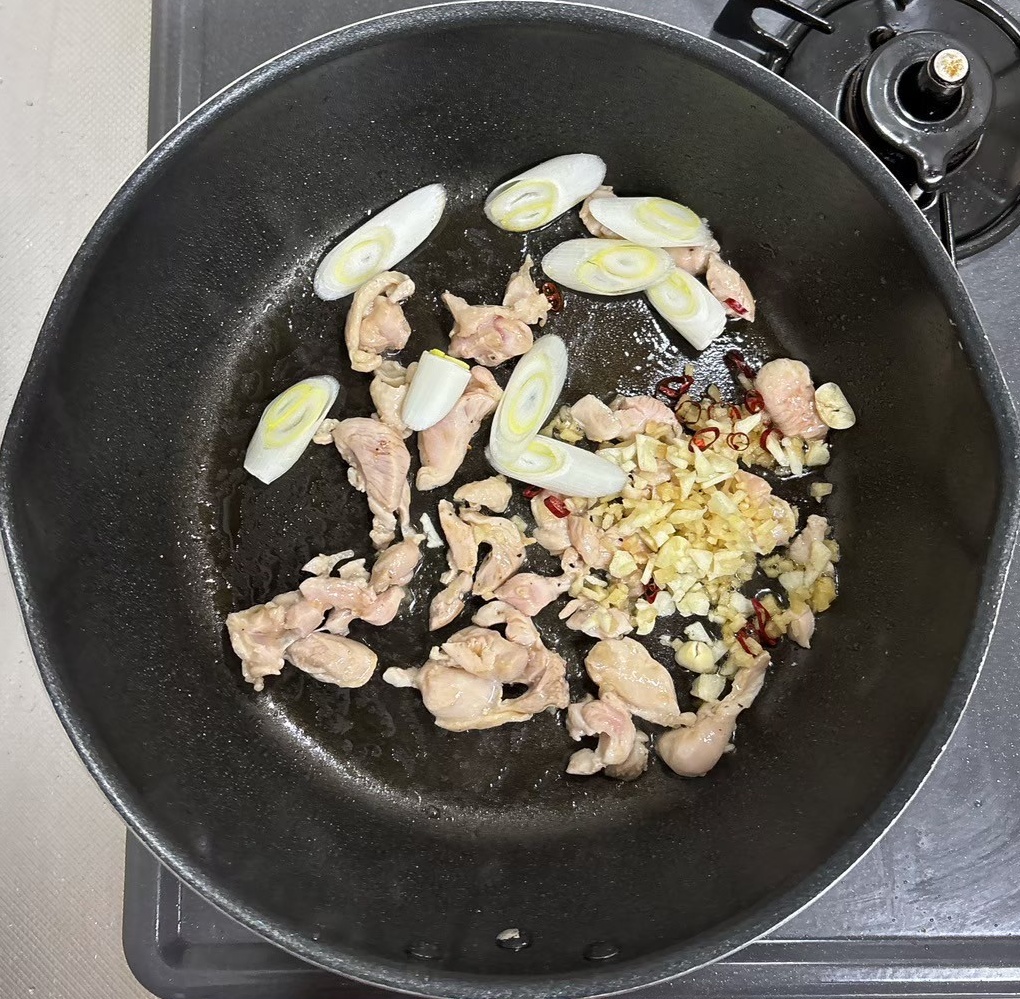 香味野菜を加える