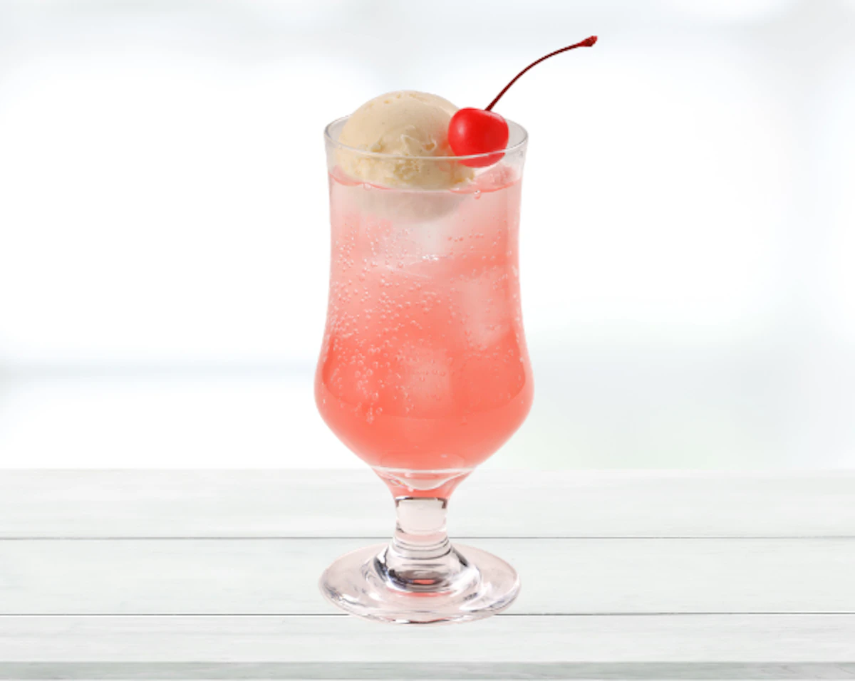 shop-card-クリームソーダ（あまおう苺味）