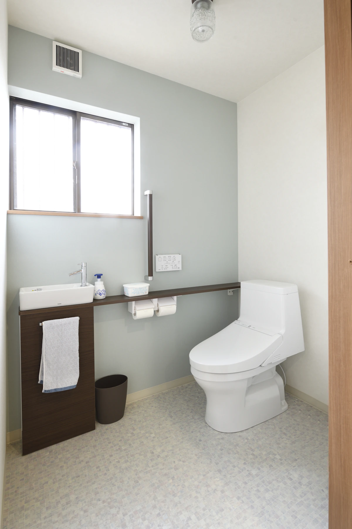 work detail thumb image