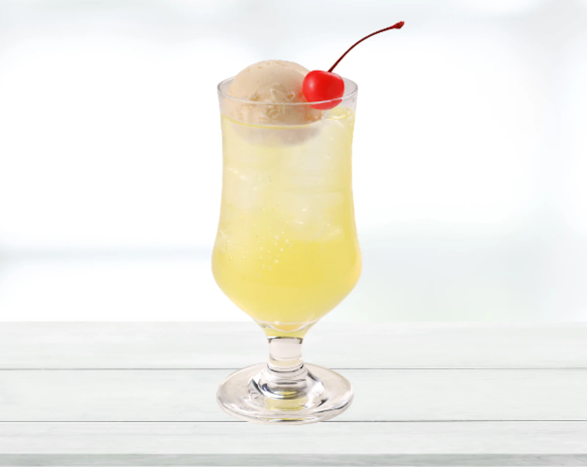 shop-card-クリームソーダ（石垣島パイン味）