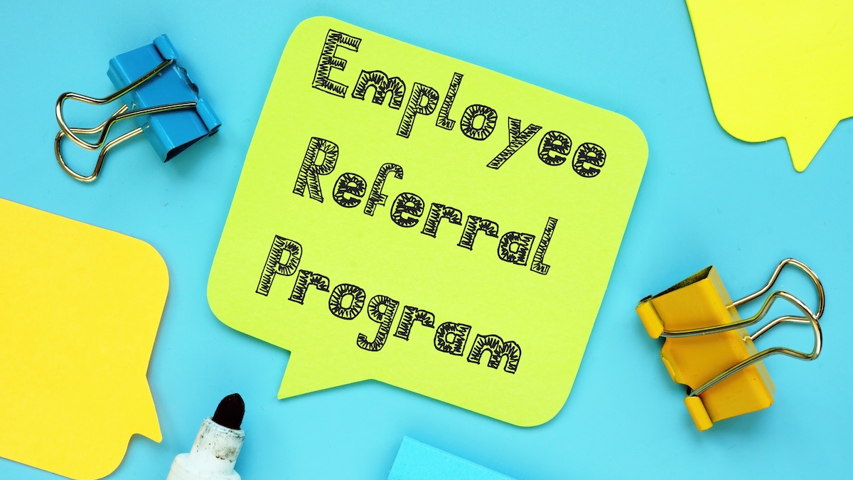 リファラル採用とは|社員紹介で転職するメリットと注意点