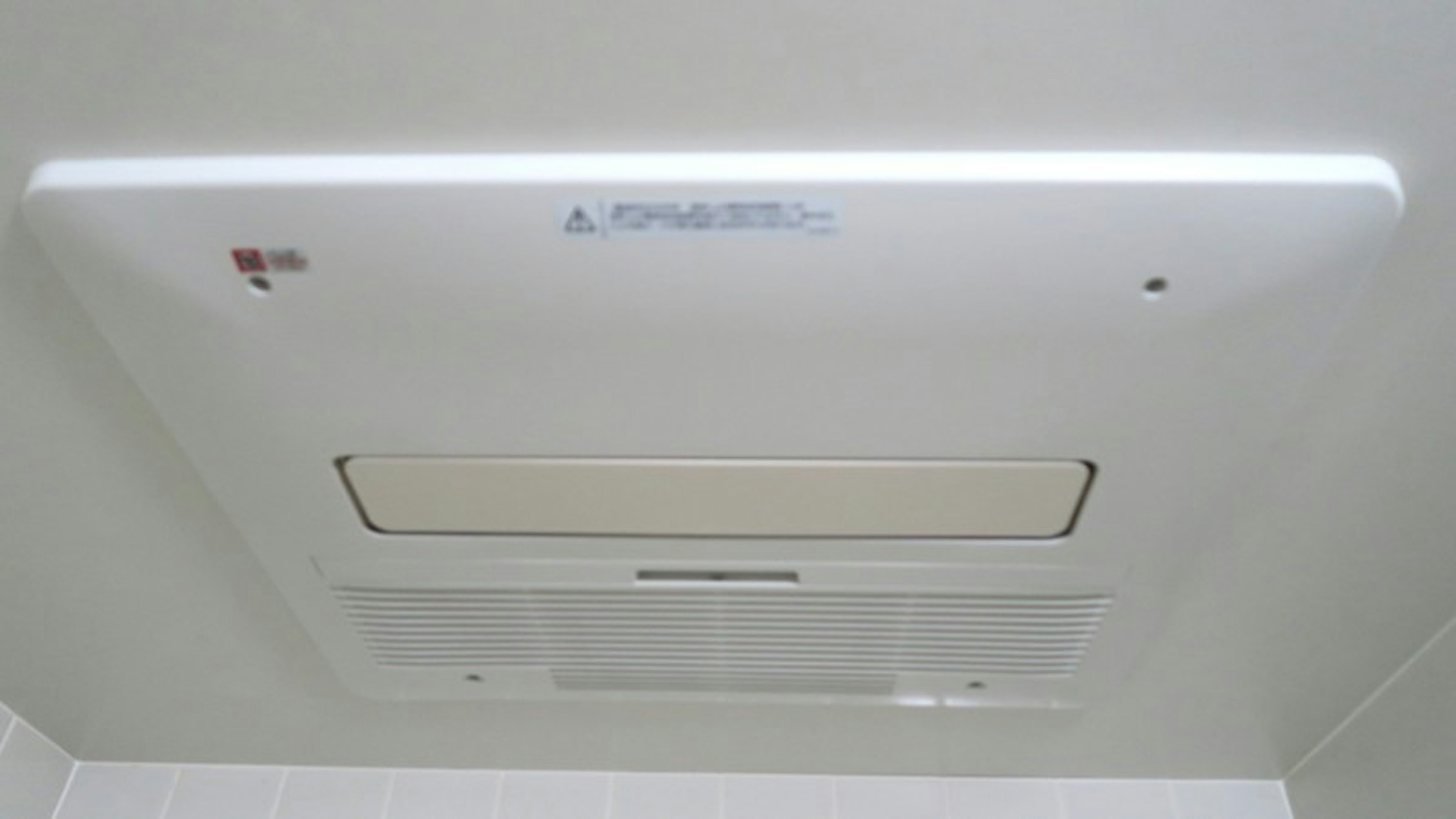 ノーリツ 温水式浴室乾燥機（標準タイプ）の施工後写真