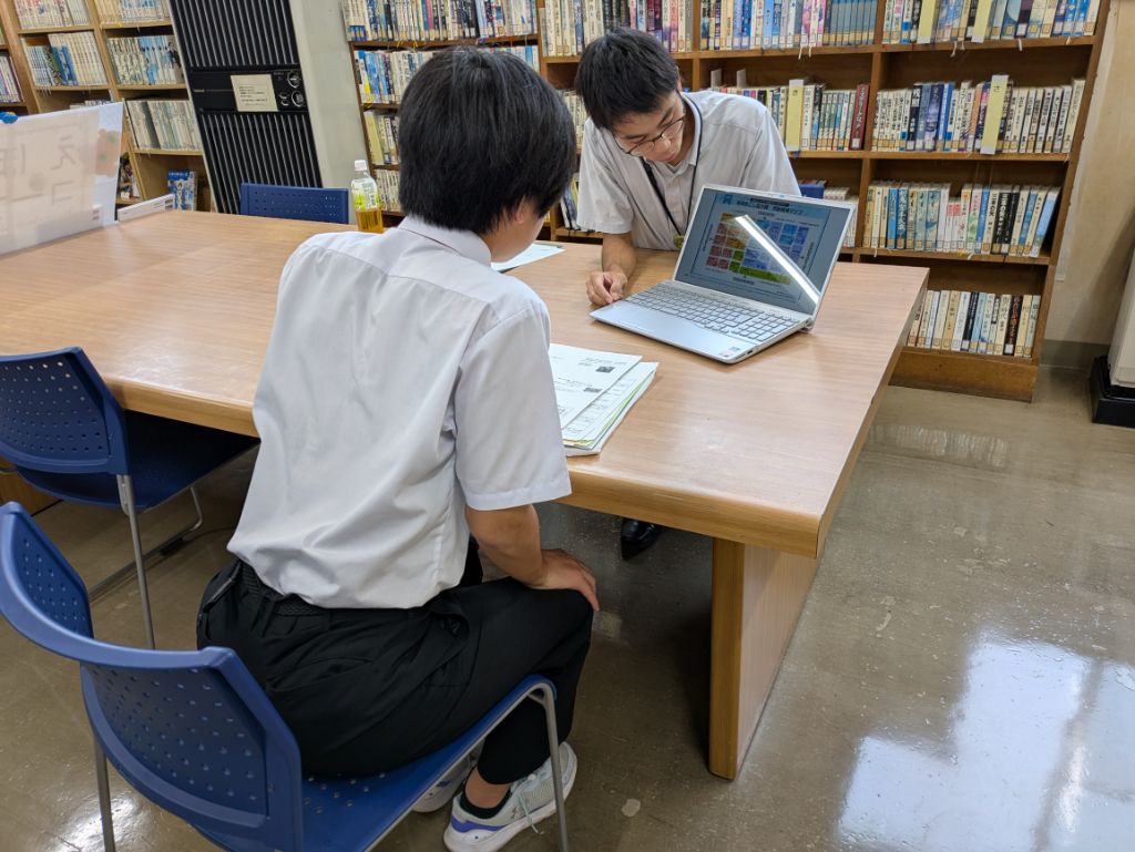 一箕公民館に職場体験生がやってきました!