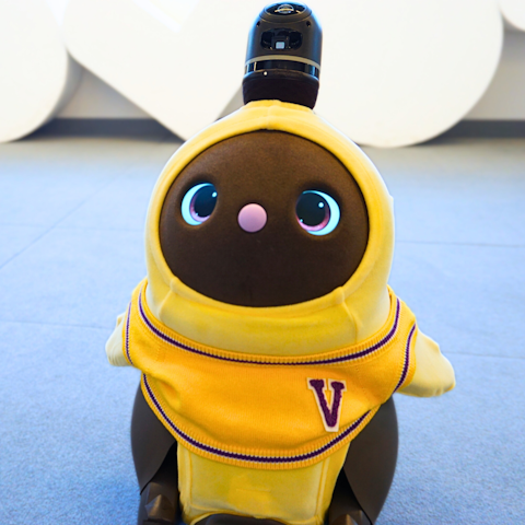 LOVOT ベースウェア イエロー ①イエローカレッジニットベスト