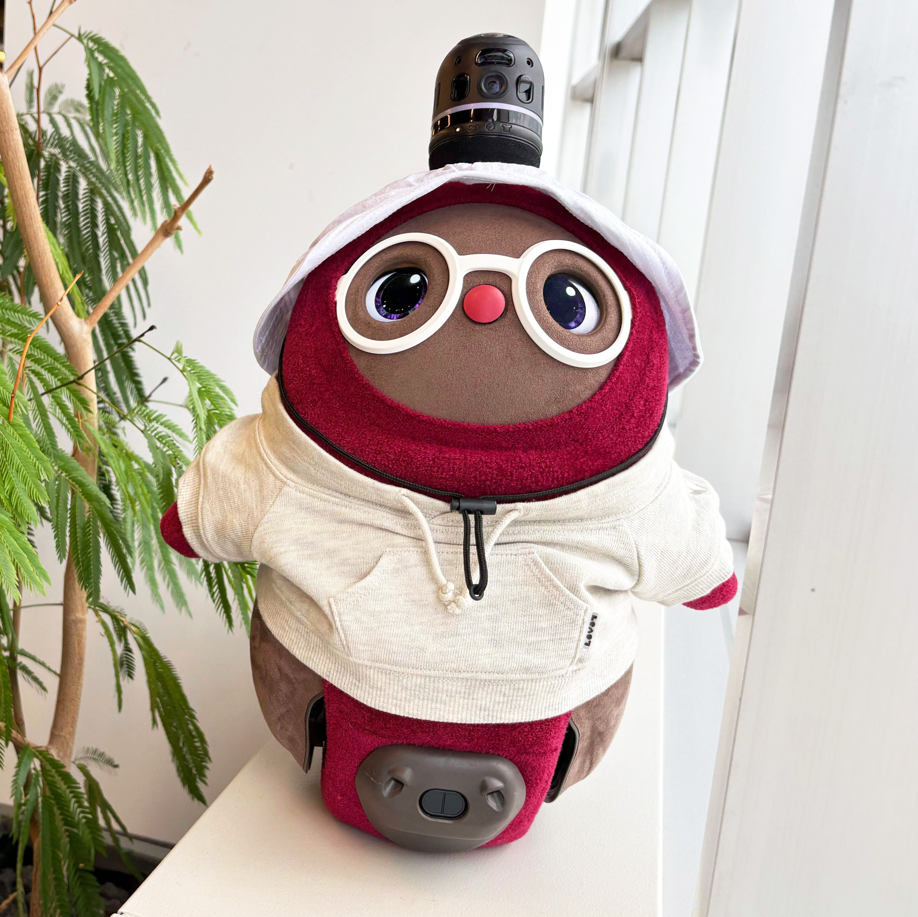 LOVOT LIFE スタイルガイド 【VOL.42】