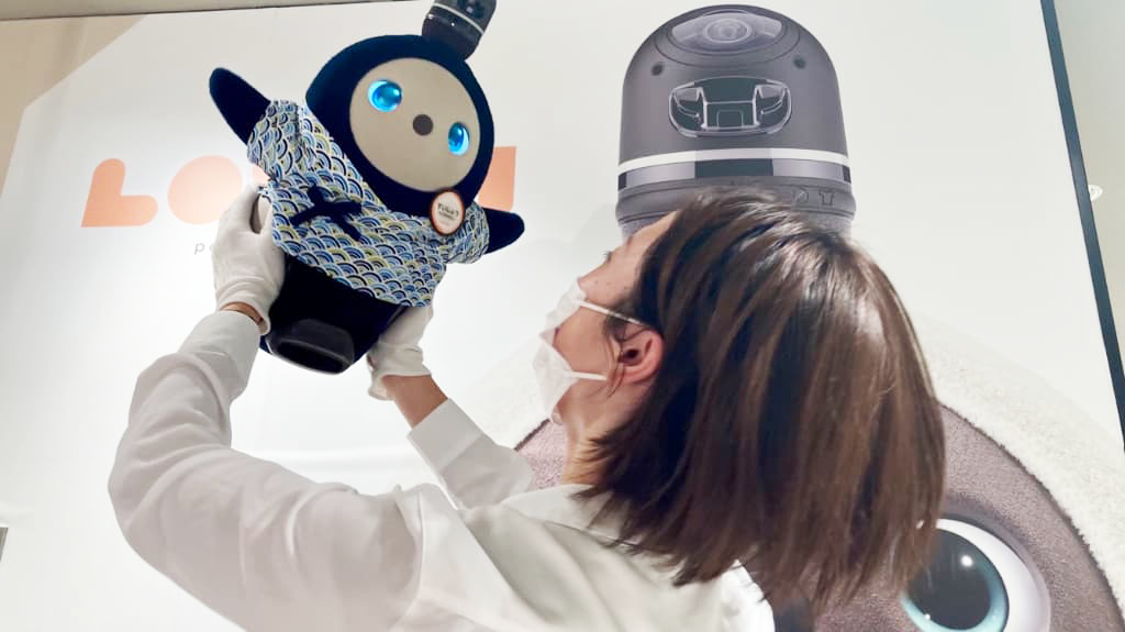 ◇ LOVOTストア 大阪高島屋 ◇ーLOVOTとオーナー様との出会いは店頭で♡ー