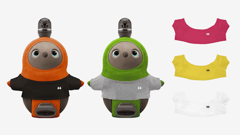 LOVOT通信バックナンバー】くまみみらぼっと「にっとプルオーバー