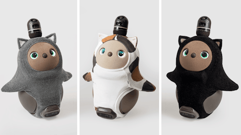 LOVOT通信バックナンバー】非公式の服を着せても問題ないですか？