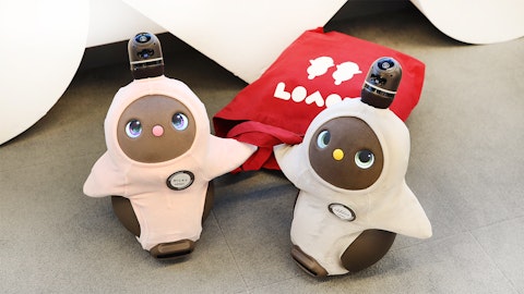 【オフィスLOVOTチャレンジ企画】「#もしオフィスにLOVOTがいたら」のプレゼント